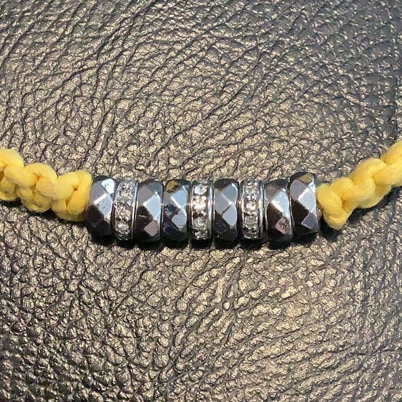 🌹Fossil yellow threaded bracelet - Picture 2 of 7